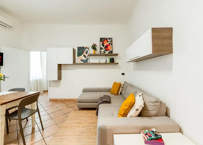 Charming - Navigli, Duomo Appartement